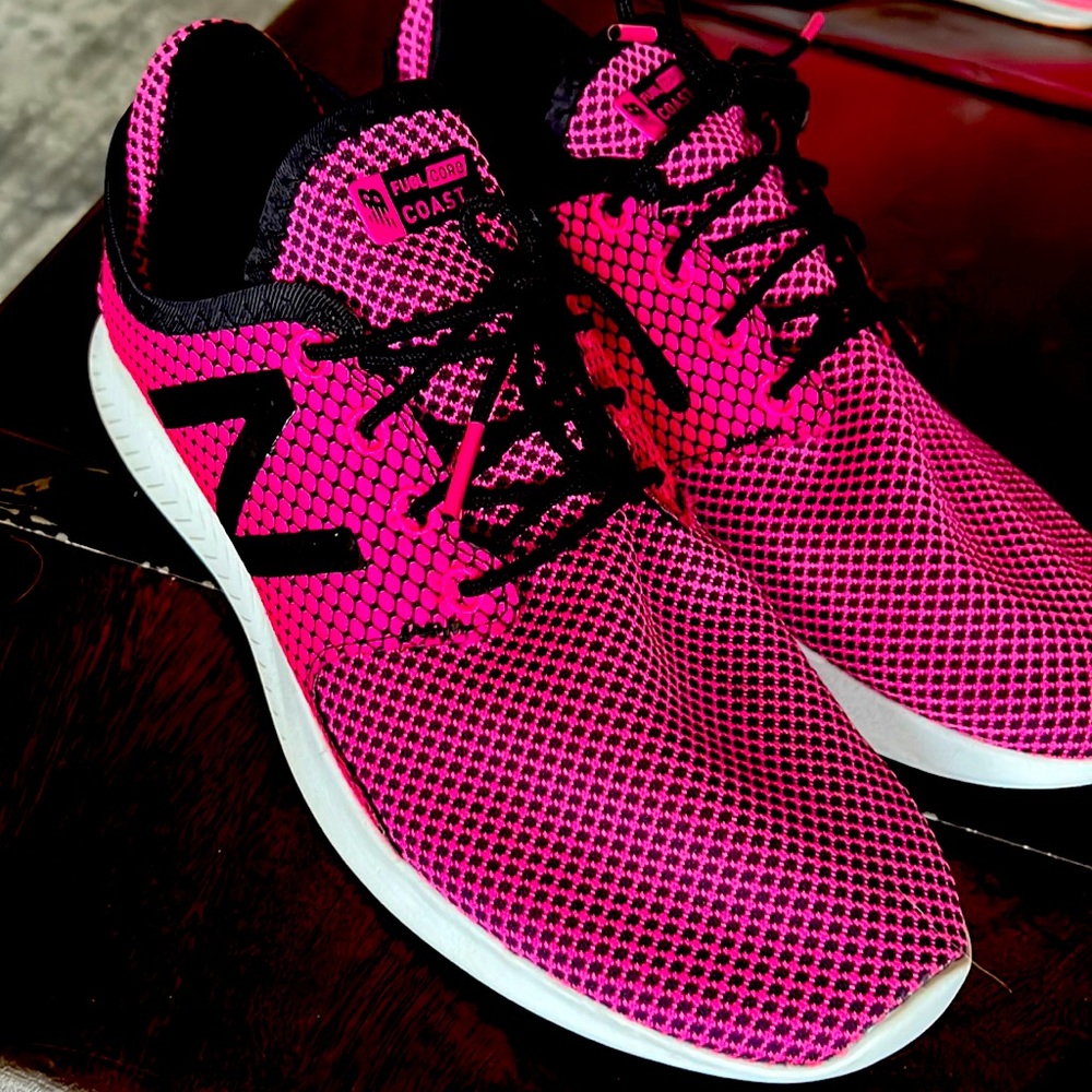 New balance sneakers size 10